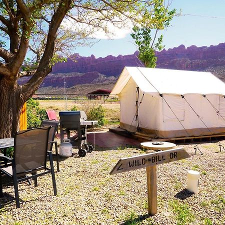 Funstays Glamping Setup Tent In Rv Park #6 Ok-T6 Moab Εξωτερικό φωτογραφία