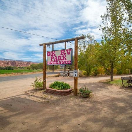 Funstays Glamping Setup Tent In Rv Park #6 Ok-T6 Moab Εξωτερικό φωτογραφία